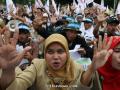 20110503_Unjukrasa_Guru_Honorer_Tuntut_Dijadikan_PNS.jpg