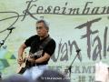 20110509_Iwan_Fals_Keseimbangan_.jpg