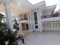20110802_Rumah_Mewah_Nazaruddin_Digeledah_KPK.jpg