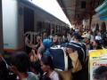 20110825_Mudik_Dengan_Kereta.jpg