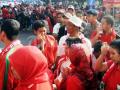 20110906_Penonton_Antre_Masuk_Gelora_Bung_Karno_.jpg
