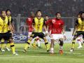 20111121_Titus_Bonai_Bersiap_Cetak_Gol.jpg