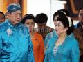 20111122_Presiden_Lakukan_Tradisi_Pemasangan_Bleketepe.jpg