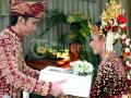 20111124_Edhie_Baskoro_Yudhoyono_Serahkan_Mahar_.jpg