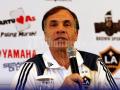 20111129_Bruce_Arena_Hadiri_Konferensi_Pers_LA_Galaxy.jpg
