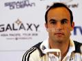 20111129_Landon_Donovan_Hadiri_Konferensi_Pers_LA_Galaxy.jpg