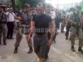 20111208_Polisi_Mengamankan_Kampung_Ambon_Cengkareng.jpg