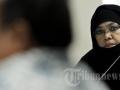 20111214_Sidang_Dharnawati_Hadirkan_Dua_Saksi.jpg
