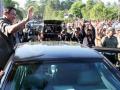 20120111_SBY_Lambaikan_Tangan_Diantara_Iringan_Mobil_Kepresidenan.jpg