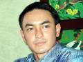 20120206_Artis_Zumi_Zola_Tersandung_Isu.jpg