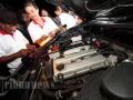 20120224_Periksa_Keadaan_Mesin_ESEMKA.jpg