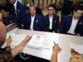 20120810_Pendaftaran_Berkas_Syarat_Pemilu_Partai_Nasdem_7068.jpg