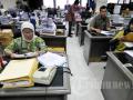 20120823_Hari_Pertama_Kerja_Usai_Libur_Lebaran_5113.jpg