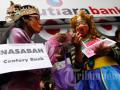 20120827_Demo_Bank_Century_8625.jpg