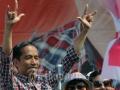 20120829_Jokowi_Sapa_Metal_Pada_Simpatisan_6181.jpg