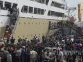 20120906_Arus_Balik_di_Pelabuhan_Semayang_9282.jpg