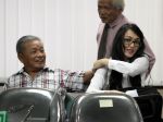 20120927_Eksepsi_Angelina_Ditolak_Majelis_Hakim_5189.jpg