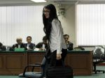 20120927_Eksepsi_Angelina_Ditolak_Majelis_Hakim_5676.jpg