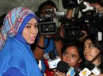 20121018_Wa_Ode_Nurhayati_Divonis_6_Tahun_5221.jpg