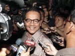 20121019_Rusli_Zainal_Diperiksa_KPK_6837.jpg