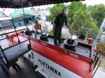 20121029_Pengisian_BBM_di_Depo_Pertamina_Pangkalpinang_4086.jpg