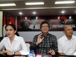 20121108_Pengumuman_Cagub_Jabar_dari_PDIP_7266.jpg