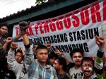 20130104_Mahasiswa_dan_Pedagang_Menolak_Penggusuran_PKL_1947.jpg