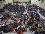 20130120_Pengungsi_Banjir_Menginap_di_GOR_Otista_2238.jpg