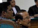 20130128_Sidang_Perdana_Korupsi_Ayah_dan_Anak_3615.jpg