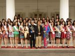 20130214_Finalis_Miss_Indonesia_Bertemu_Jokowi_7336.jpg