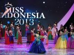 20130221_Miss_Indonesia_2013_Vania_Larissa_8884.jpg
