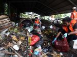 20130221_Warga_Ubah_Sampah_Menjadi_Kompos_2089.jpg