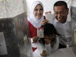 20130224_Deddy_Mizwar_Gunakan_Hak_Pilih_1586.jpg