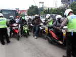 20130305_Tilang_Penyerobot_Jalur_Busway_9235.jpg
