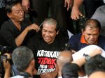 20130308_Potong_Rambut_di_KPK_5160.jpg