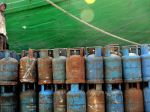20130310_Pertamina_Menunda_Kenaikan_Harga_Elpiji_12_Kg_1722.jpg