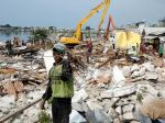 20130416_Penertiban_Permukiman_di_Waduk_Pluit_9902.jpg