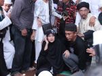 20130426_Suasana_Pemakaman_Ustaz_Jeffry_Al_Buchory_6556.jpg