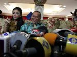 20130516_inggrid-kansil-dan-syarief-hasan_9444.jpg