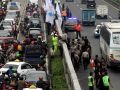 20130617_buruh-demo-dpr-tolak-kenaikkan-harga-bbm_8159.jpg