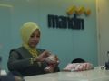 20130617_pelayanan-teller-bank-mandiri_1427.jpg