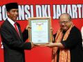 20130627_jokowi-terima-penghargaan-rekor-muri-pelantikan-lurah-dan-camat_3840.jpg