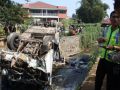 20130821_bus-maut-giri-indah_4284.jpg