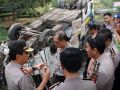 20130821_bus-pariwisata-bus-giri-kecelakan-di-cisarua_6023.jpg
