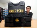 20130913_permintaan-rompi-anti-peluru-meningkat_3577.jpg