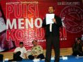 20130928_abraham-samad-baca-puisi_5265.jpg