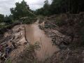 20131001_penambangan-liar-timah-di-bemban-eks-kk-koba-tin_5561.jpg