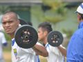 20131122_ferdinand-alfred-sinaga-latihan-angkat-beban_1294.jpg