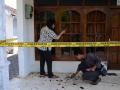 20131213_174744_rumah-dirusak-warga.jpg