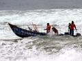 20131217_075533_ilustrasi-terseret-ombak-pantai.jpg